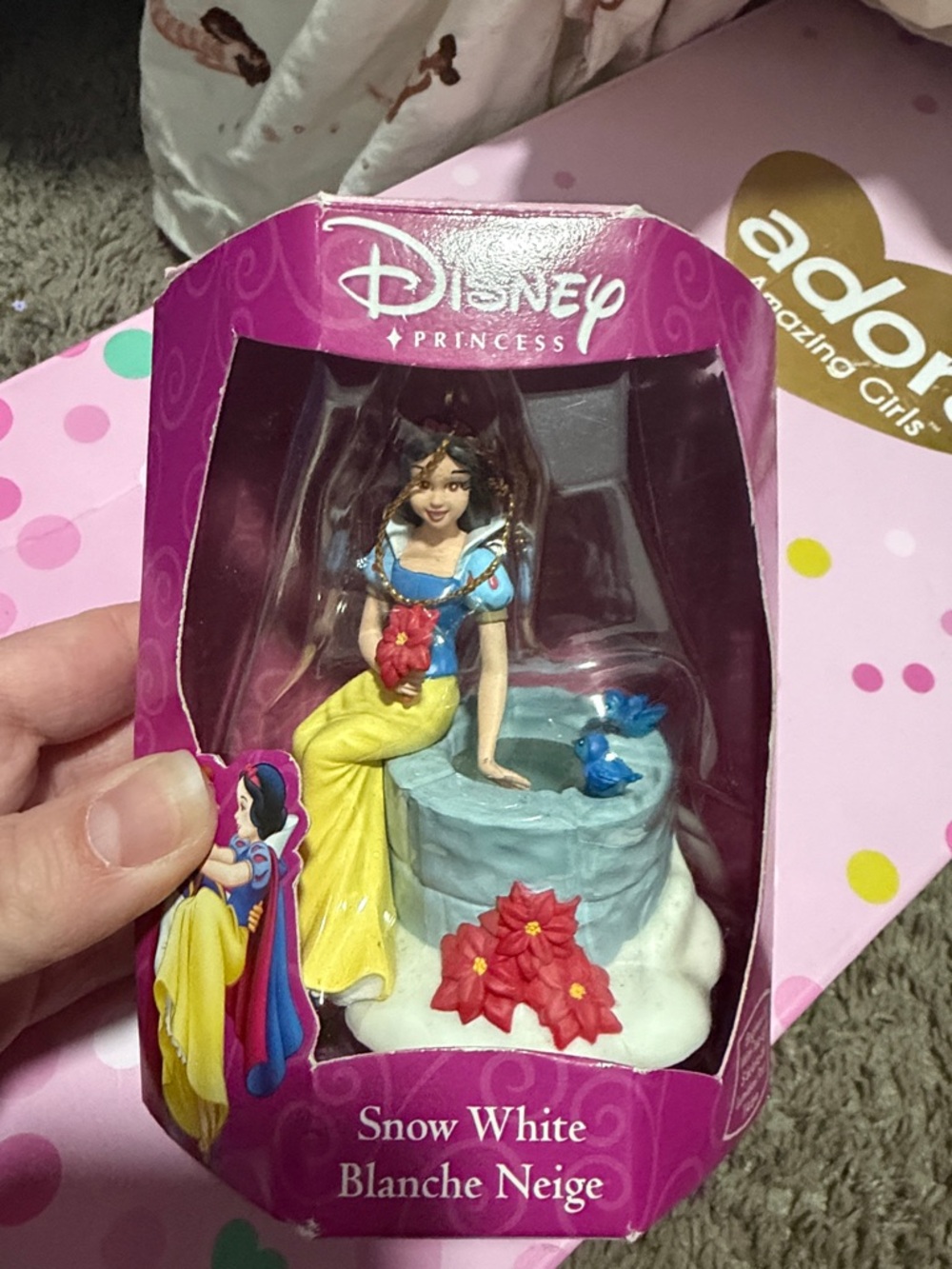 Vintage 2000s Enesco Disney Princess Snow White hanging ornament